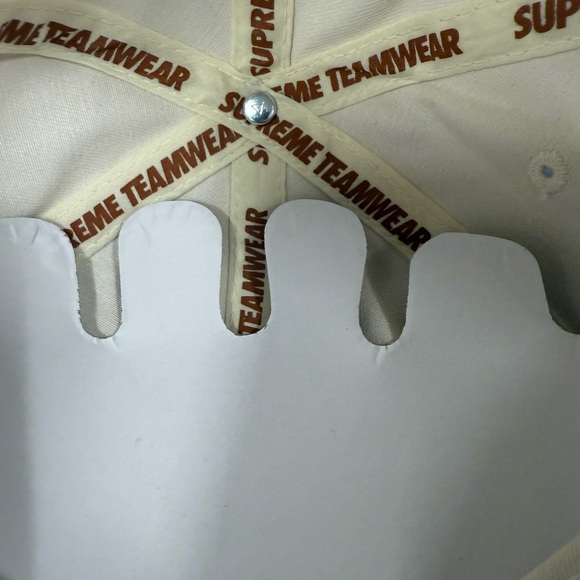 MATTEO Beige Cap with Red Embroidery - Picture 6 of 9